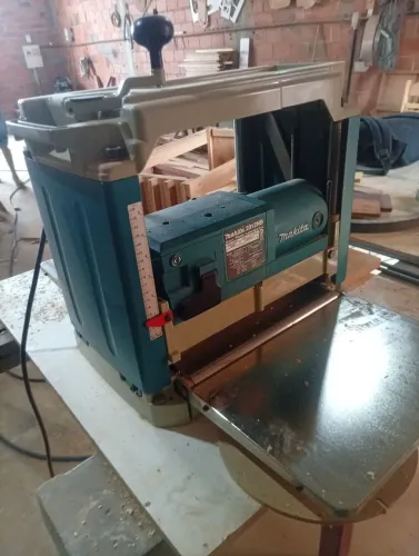 Vendo desengrosso portátil Makita, 5 meses de uso.