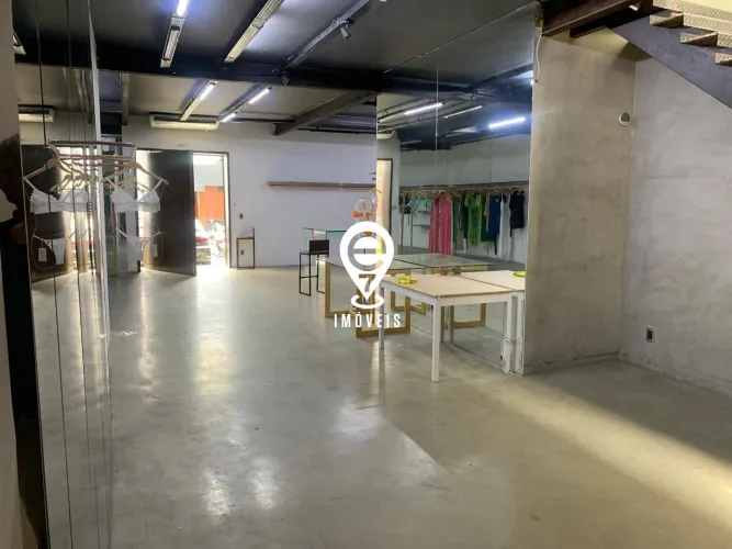 Salão para aluguel, 3 vagas, Vila Nova Conceição - São Paulo/SP