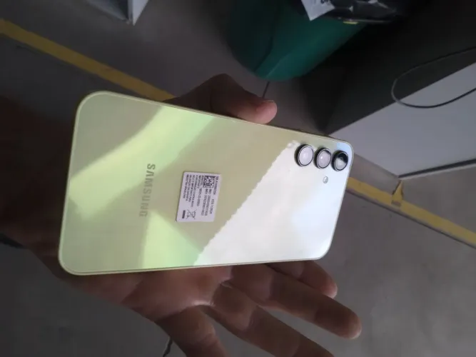 Samsung Galaxy A15 128GB Leia ?