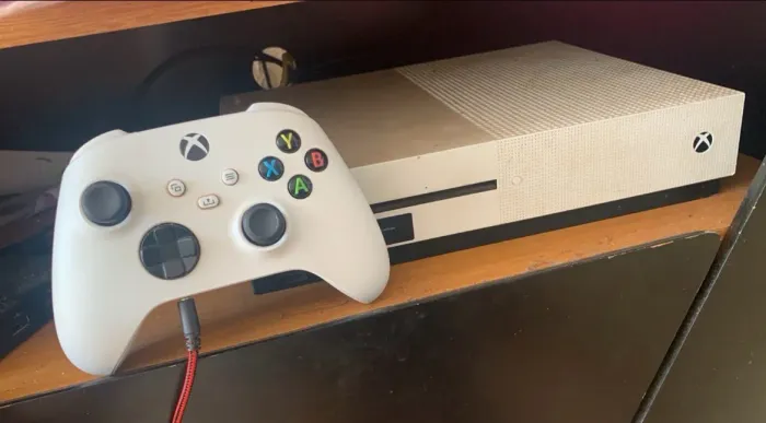 Xbox One S