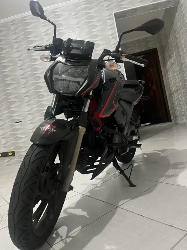 APACHE RTR 200 ABS [2024/2025]