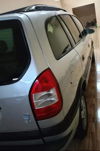 Chevrolet Zafira Comfort 2.0 MPFI Flexpower 8V 5P 2012
