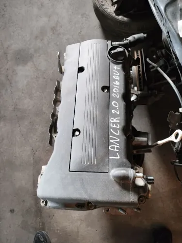 VENDO MOTOR LANCER 2.0 2016