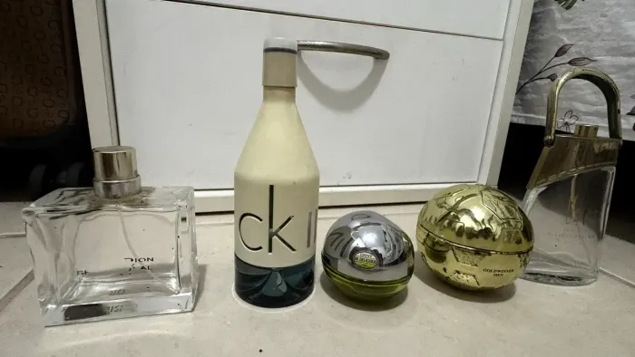 Frascos/vidros perfumes vazios - R$ 10 cada