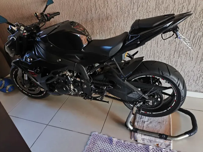BMW s 1000r