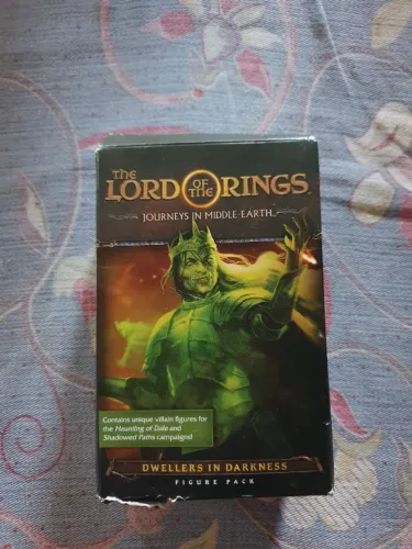 The Lord of the Rings Dwellers in Darkness Novo Jogo de Tabuleiro Importado (inglês)