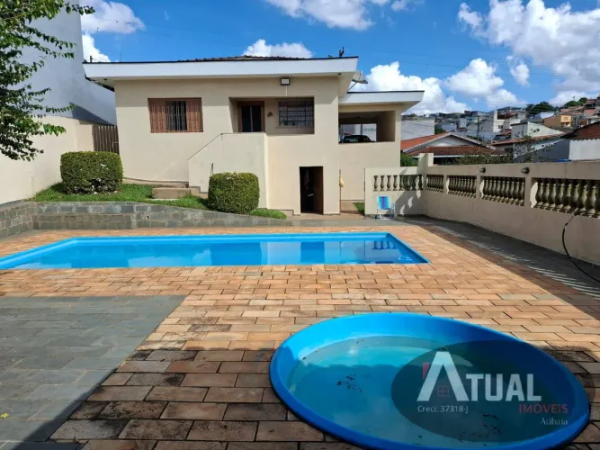 Casa com piscina a venda em Atibaia - Jardim Imperial