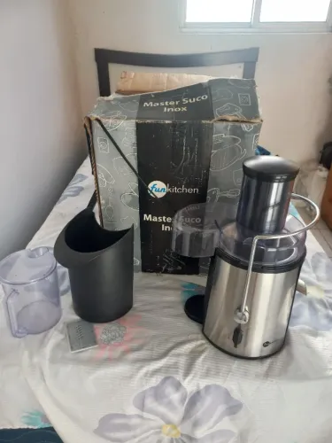 EXTRATORA SUCO