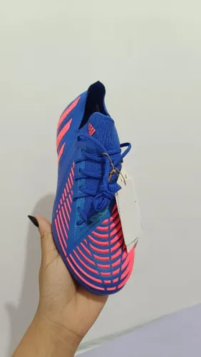 CHUTEIRA PREDATOR EDGE .1 LOE CAMPO