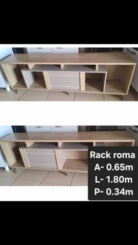 Rack grande pra TV de até de 80 polegadas 