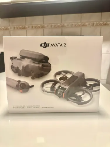 Drone DJI Avata 2 Fly More Combo - Novo LACRADO 