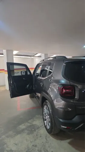 Jeep Renegade Sport T270 1.3 TB 4X2 Flex Aut. 2023
