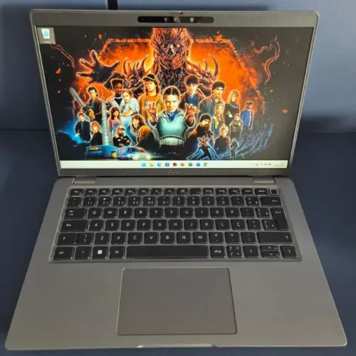 Notebook Dell Latitude 5450 Ultra 5 125U 16GB LPDDR5x 512GB SSD NVMe 14" FHD+ Intel Arc Gr