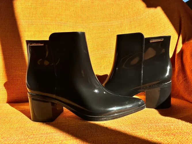 Bota Petite Jolie