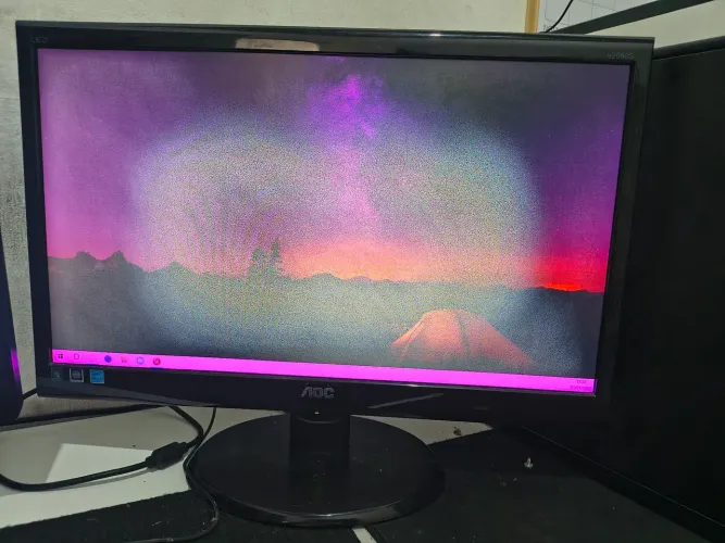 Monitor AOC Defeito