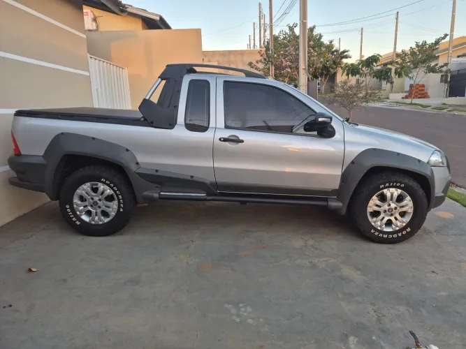 Fiat Strada Adventure 1.8/ 1.8 Locker Flex CE 2010