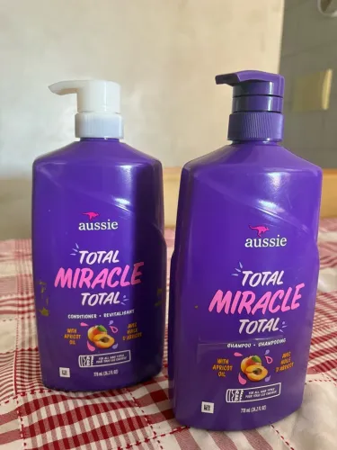 Kit Shampoo e Condicionador Aussie 778ml (lacrado)