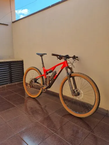 Caloi Elite Carbon FS