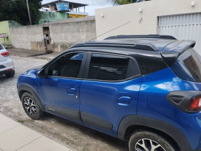 Renault Kwid Intense 1.0 Flex 12V 5P Mec. 2024