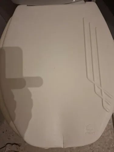 Assento para vaso sanitario elevado Mebuki 7cm