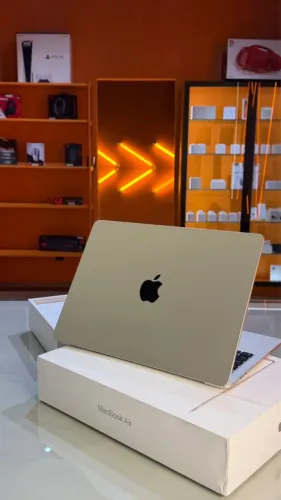 MAC AIR M4 13 POLEGADAS DE 256GB USADO