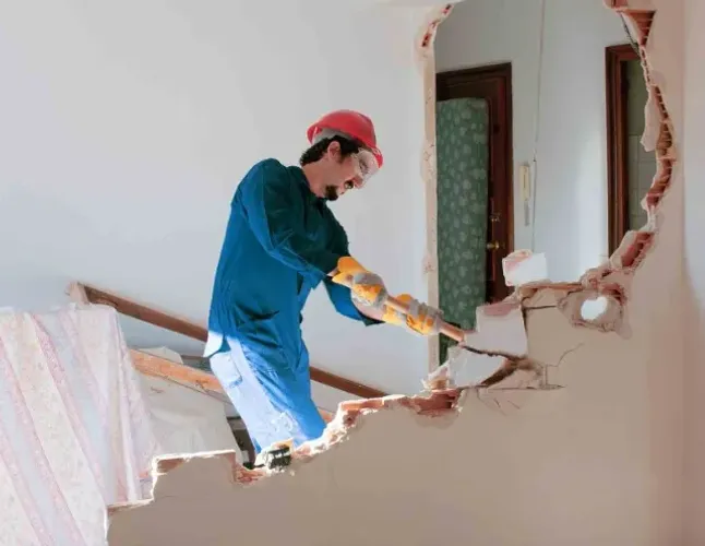 Demolição de Paredes em Apartamentos - Engenheiro Civil