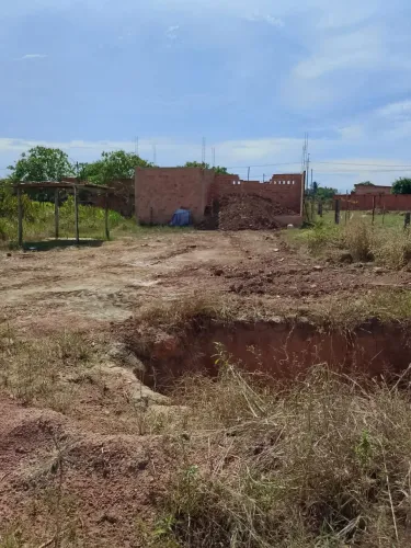 Vendo ou troco por veículo