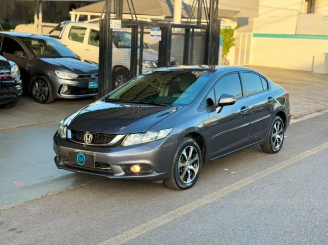 Honda Civic Sedan LXR 2.0 Flexone 16V Aut. 4P 2016