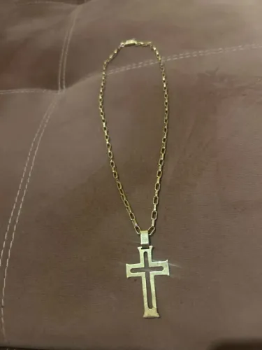 Cordão de ouro