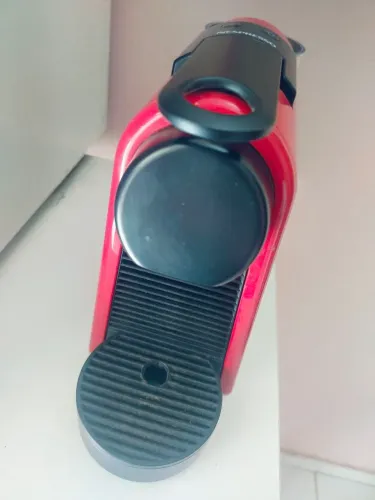 Cafeteira Nespresso essenza mini