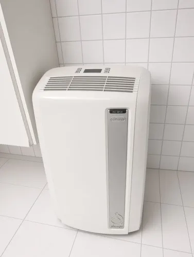 Ar Condicionado Portátil DeLonghi Pinguino PAC AN120 - 12.000 BTUs - 127V