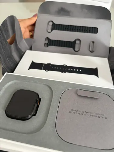 Apple Watch Ultra 3 49mm Titânio Preto + AppleCare+
