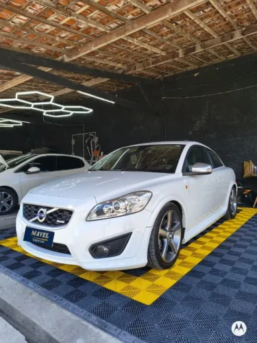 Volvo C30 T-5 R-design 2.5 230cv Aut. 2011