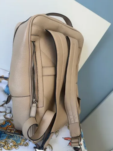 Mochila Originalis em couro 