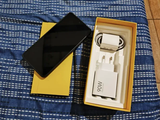 Poco F7 pro