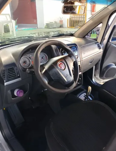 Fiat Idea Essence Dualogic 1.6 Flex 16V 5P 2013