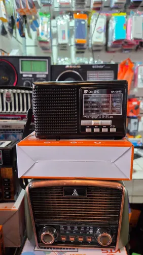 Rádio Recarregável com Pendrive, Cartão de Memória, Bluethooth, Bateria Recarregável 
