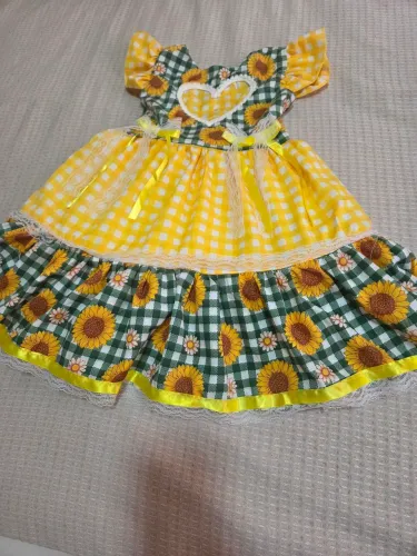 Vestido infantil festa junina - 6 anos com anágua