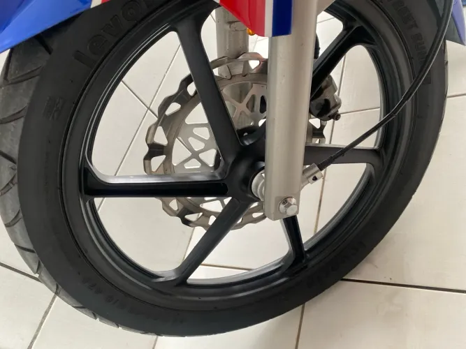 Rodas da mix ex original Honda troco por raiadas