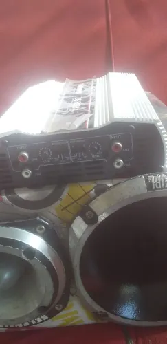 Vende se alto falante muito bom