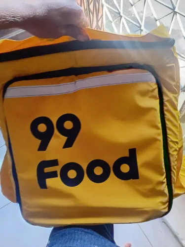 Bag da 99 nova!!!!!!! Faco entrega