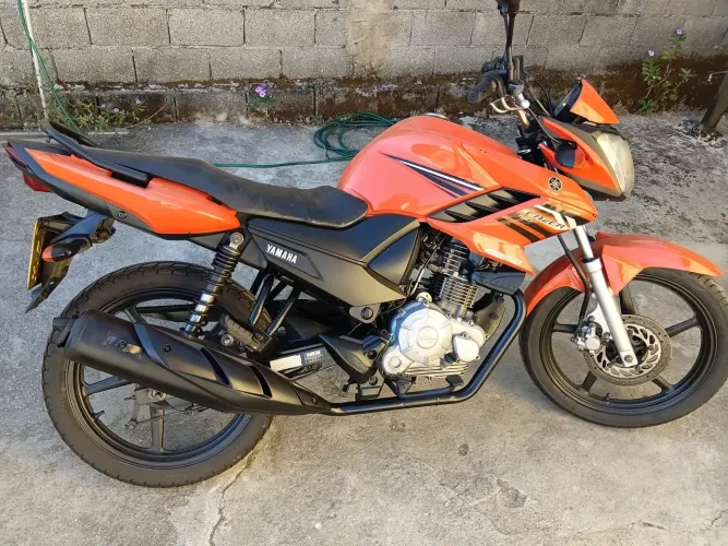 Moto Fazer 150