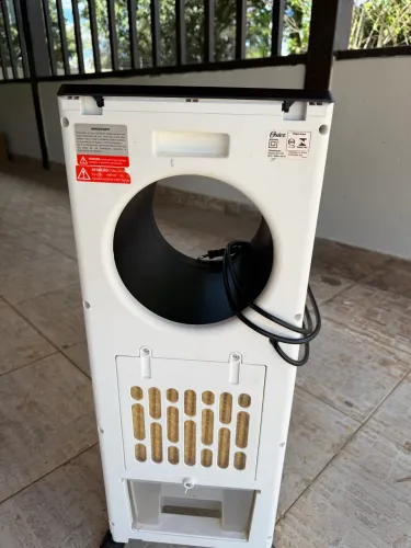 Climatizador Oster 4 em 1 Digital | Ventila, Umidifica e Refresca | Perfeito Estado