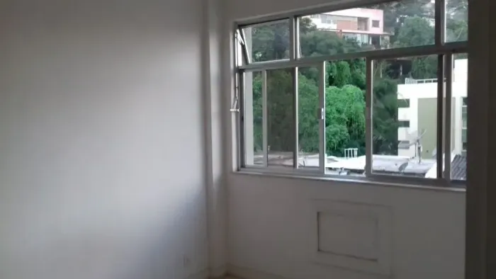 Apartamento de 120m² em Laranjeiras, 2 quartos, totalmente mobiliado - Rio de Janeiro - RJ