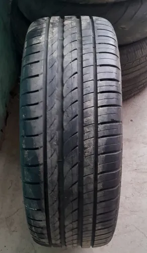Pneus pirelli 205 40 17
