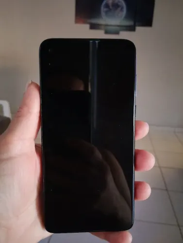 Celular moto g 8 usada em pleno funcionamento
