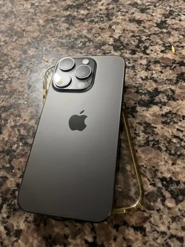 iPhone 15 pro 256gb preto