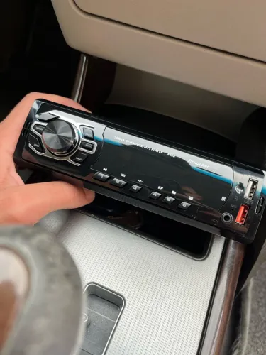 Rádio novo com USB/bluetooth