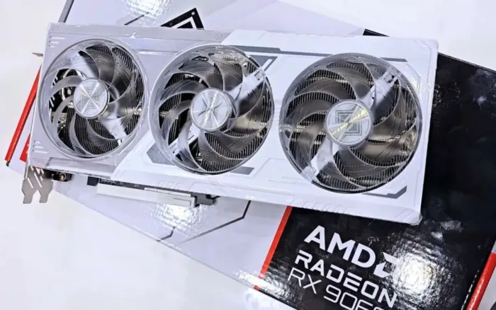 RX 9060 xt Steal legend Troco ou vendo