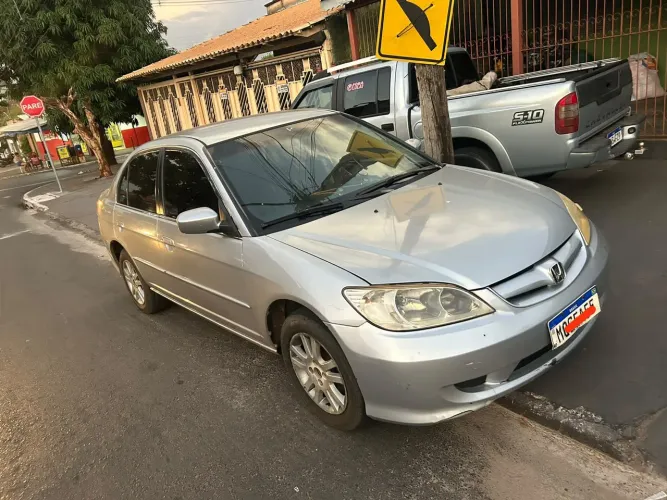 Honda Civic Sedan Lx/lxl 1.7 16V 115cv Aut. 4P 2005